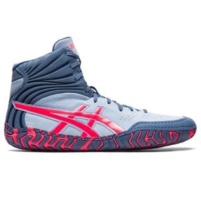 ASICS Men s Aggressor 5