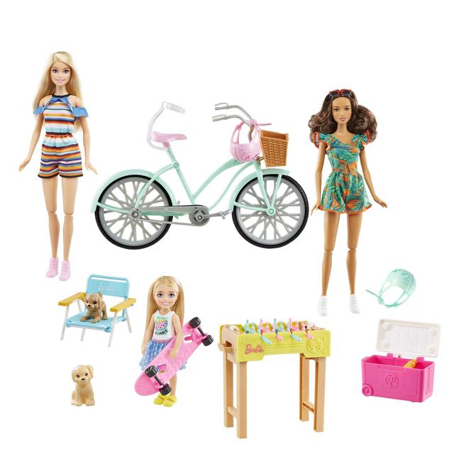 Mattel - Barbie Holiday Fun Doll, Bicycle And Accessories