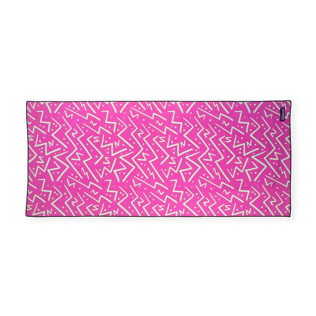 Knockaround - Adventure Towel: Pink Zigs